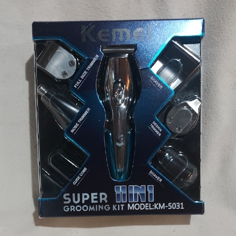 Blue 11-in-1 Grooming Kit